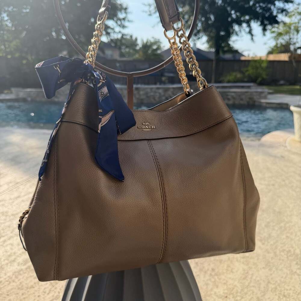 Coach Lexy Chain Shoulder Bag Taupe Pebbled Leather